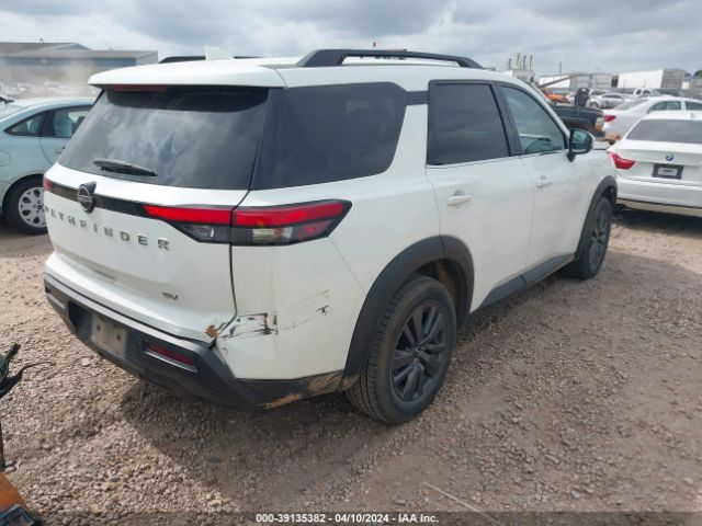 5N1DR3BA6NC222199 Nissan Pathfinder Sv 2wd