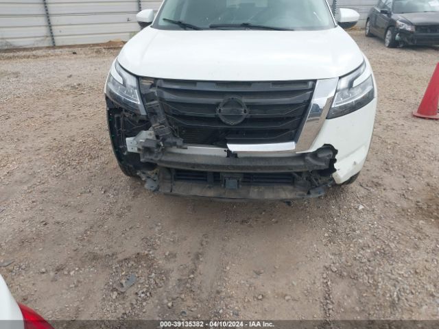 5N1DR3BA6NC222199 Nissan Pathfinder Sv 2wd