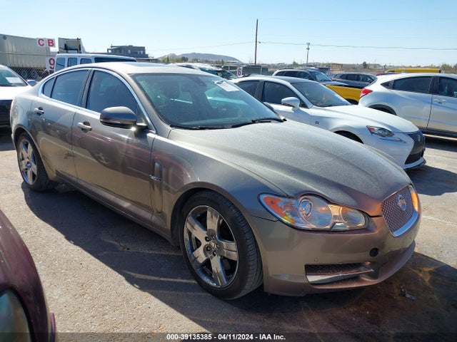 2011 JAGUAR XF SAJWA0FB8BLR87031 Photo 0