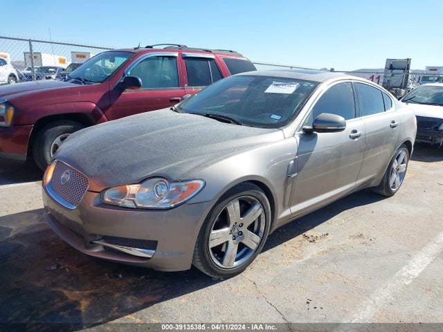 2011 JAGUAR XF SAJWA0FB8BLR87031 Photo 1