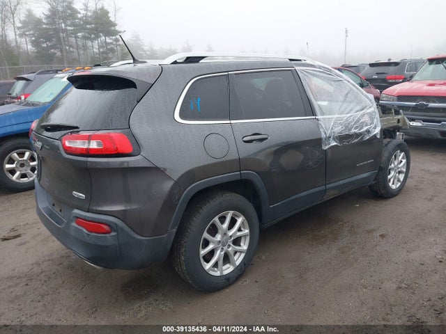 1C4PJMCS7FW593507 Jeep Cherokee Latitude
