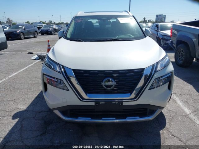 JN8BT3DC8PW104284 Nissan Rogue Platinum Fwd