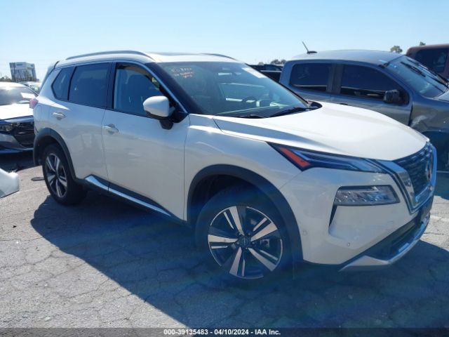 JN8BT3DC8PW104284 Nissan Rogue Platinum Fwd