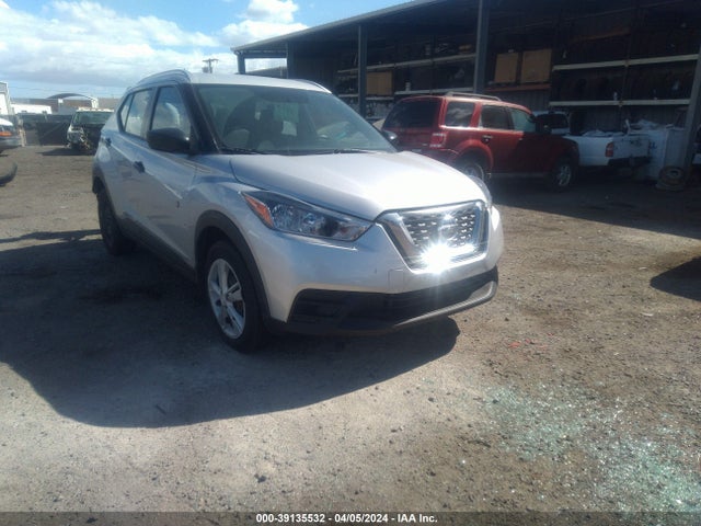 Nissan KICKS S 2018 3N1CP5CU4JL536039 main image