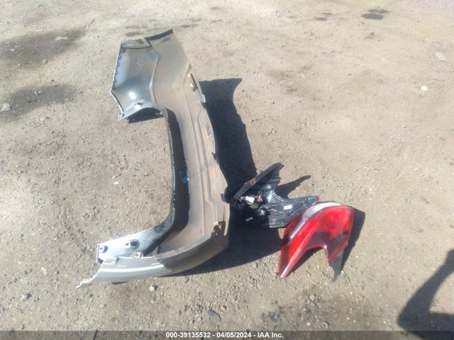 Nissan KICKS S 2018 3N1CP5CU4JL536039 Image 12