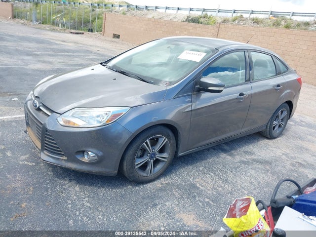 Ford FOCUS SE 2014 1FADP3F27EL259944 Image 2