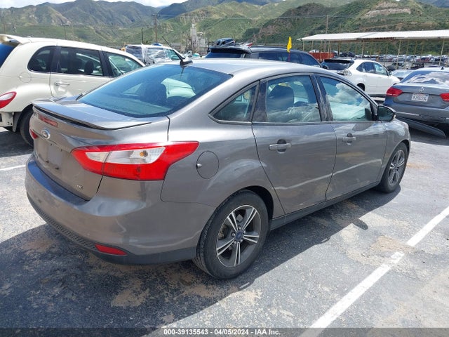 Ford FOCUS SE 2014 1FADP3F27EL259944 Image 4
