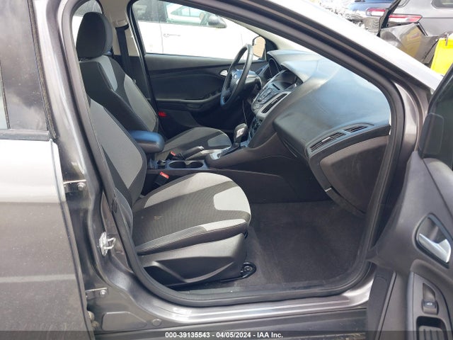 Ford FOCUS SE 2014 1FADP3F27EL259944 Image 5