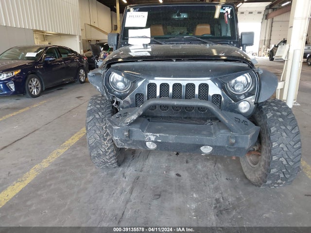 1C4BJWFG1FL505419 Jeep Wrangler Unlimited Rubicon