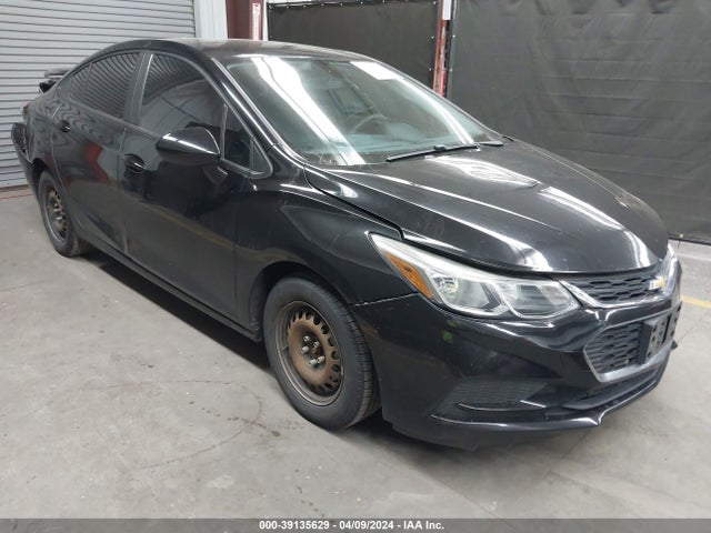 Chevrolet Cruze Ls Auto 2017 1G1BC5SM7H7247718 main image