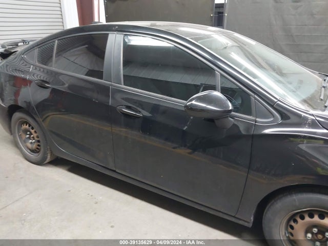 Chevrolet Cruze Ls Auto 2017 1G1BC5SM7H7247718 Image 13