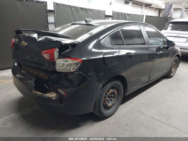 Chevrolet Cruze Ls Auto 2017 1G1BC5SM7H7247718 Image 4