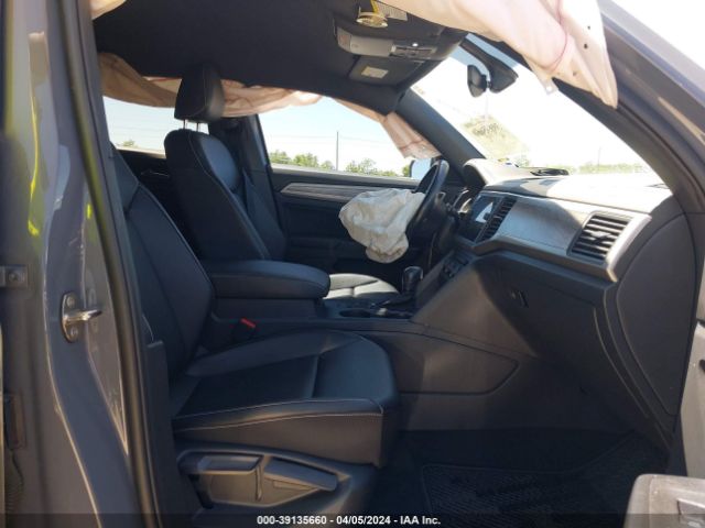 1V2YC2CA6LC204989 Volkswagen Atlas Cross Sport 2.0t Se W/technology/2.0t Se W/technology R-line