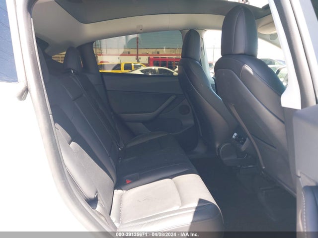 7SAYGDEFXNF384013 Tesla Model Y Performance Dual Motor All-wheel Drive