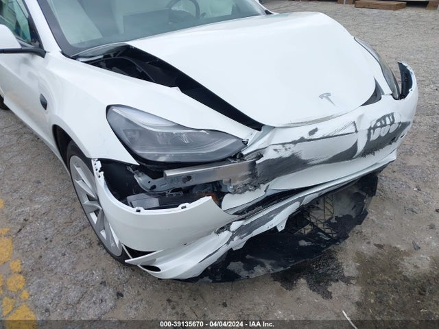 Tesla Model 3 Rear-wheel Drive 2022 5YJ3E1EA7NF303131 Image 6