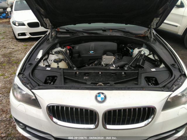 WBA5A7C52GG149396 BMW 528i Xdrive