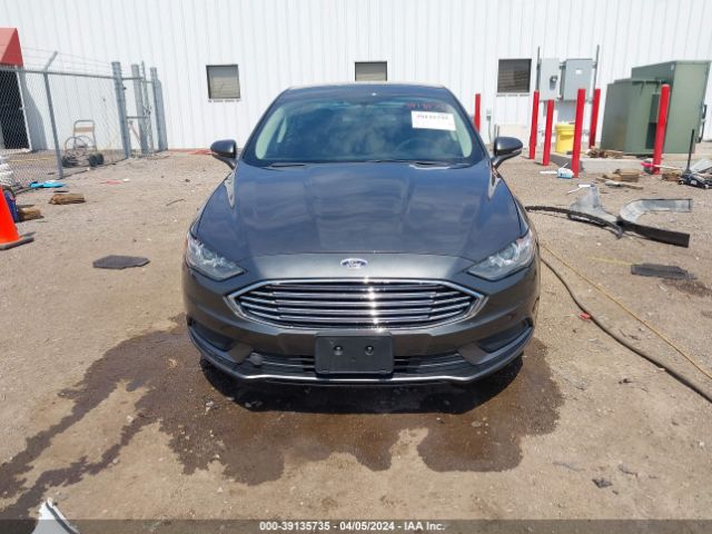 3FA6P0HD5HR101842 Ford FUSION SE