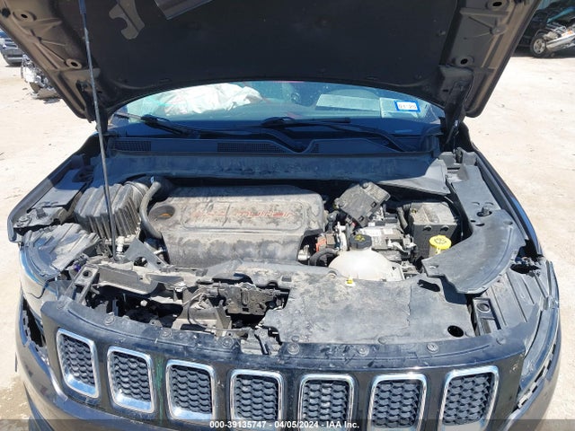 3C4NJCABXJT359154 Jeep Compass Sport Fwd