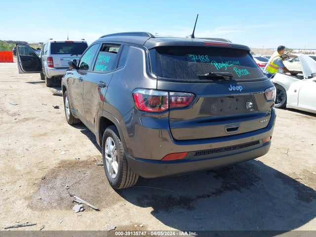 3C4NJCABXJT359154 Jeep Compass Sport Fwd