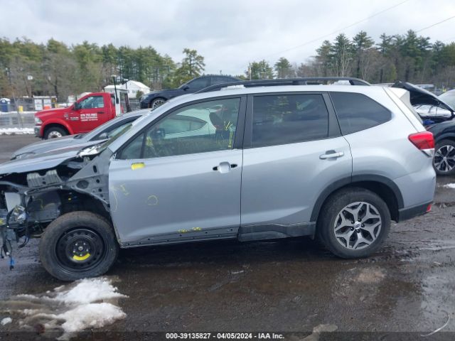 JF2SKAJC1MH591532 Subaru Forester Premium