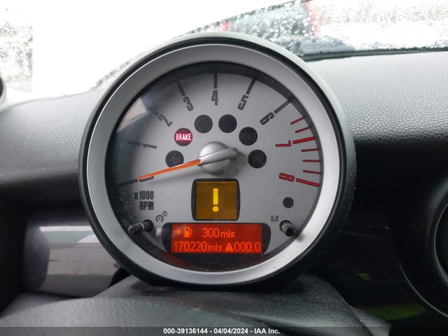 2007 MINI COOPER S WMWMF73567TT82847 Photo 6