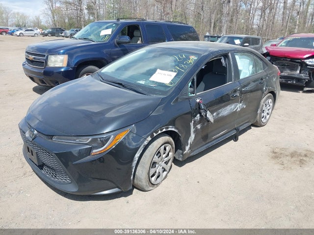 Toyota COROLLA LE 2022 5YFEPMAE0NP305000 Image 2