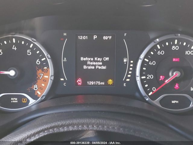 ZACCJBBT8FPB40751 Jeep Renegade Latitude