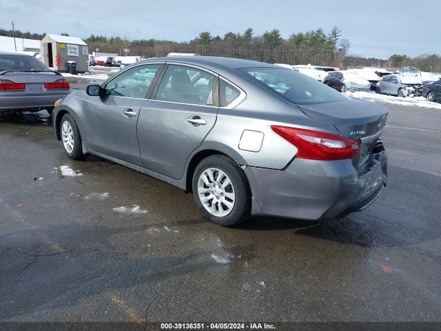 Nissan Altima 2.5 S 2018 1N4AL3AP1JC107671 Image 3