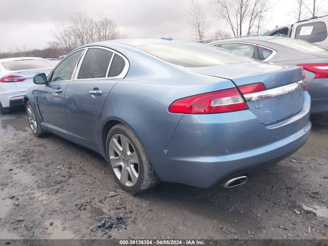 2009 JAGUAR XF SAJWA05BX9HR09249 Photo 2