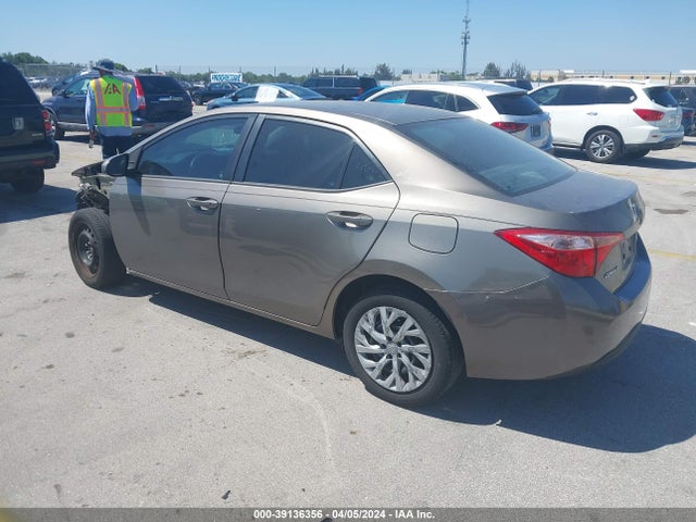 Toyota COROLLA LE 2017 2T1BURHE3HC866116 Image 3