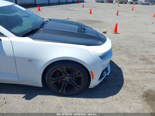 1G1FH1R7XR0104185 Chevrolet Camaro Rwd  2ss