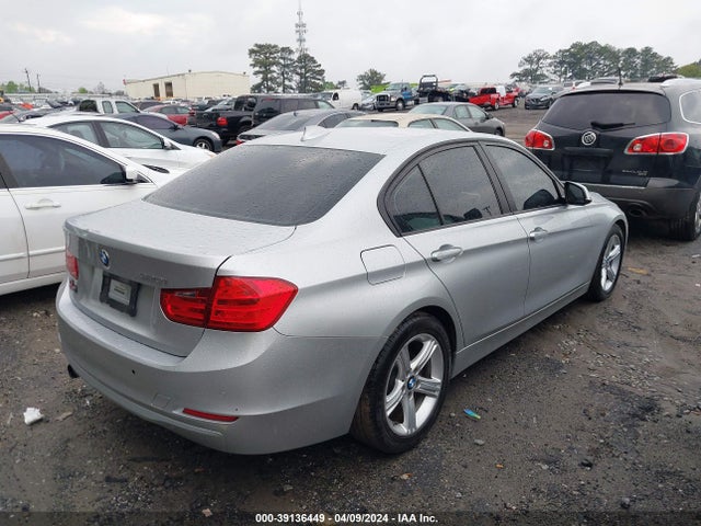BMW 320i 2014 WBA3B1G57ENS77153 Image 4