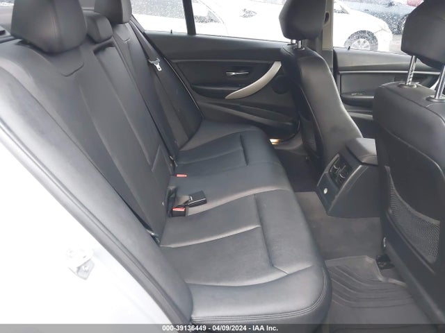 BMW 320i 2014 WBA3B1G57ENS77153 Image 8