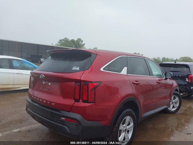 KIA SORENTO LX 2021 5XYRG4LCXMG028744 Image 4