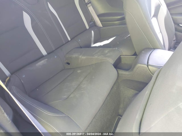 Chevrolet Camaro 1lt 2017 1G1FB1RS4H0171515 Image 8