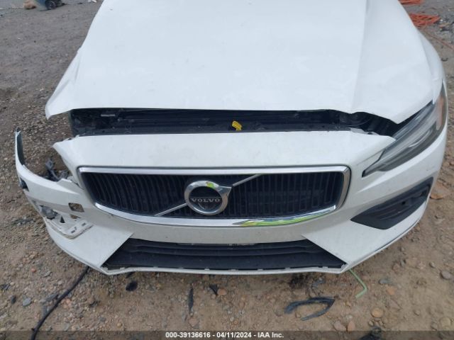 7JR102FK8KG008786 Volvo S60 T5 Momentum