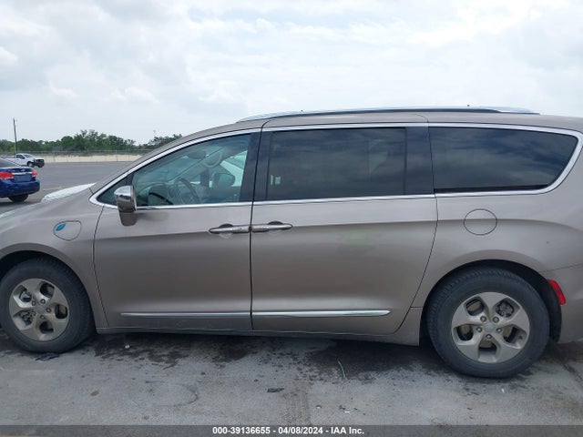 2C4RC1N78JR178420 Chrysler Pacifica Hybrid Limited