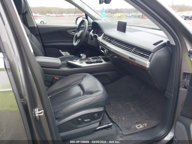 WA1LHAF74KD027479 Audi Q7 45 Premium/45 Se Premium