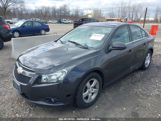 Chevrolet Cruze 1lt Auto 2014 1G1PC5SB7E7367745 Image 2