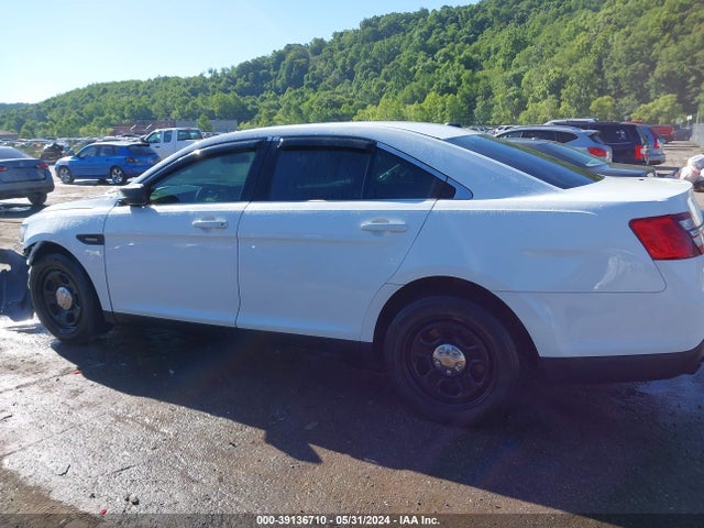 Ford Police Interceptor 2015 1FAHP2MT7FG190402 Image 15
