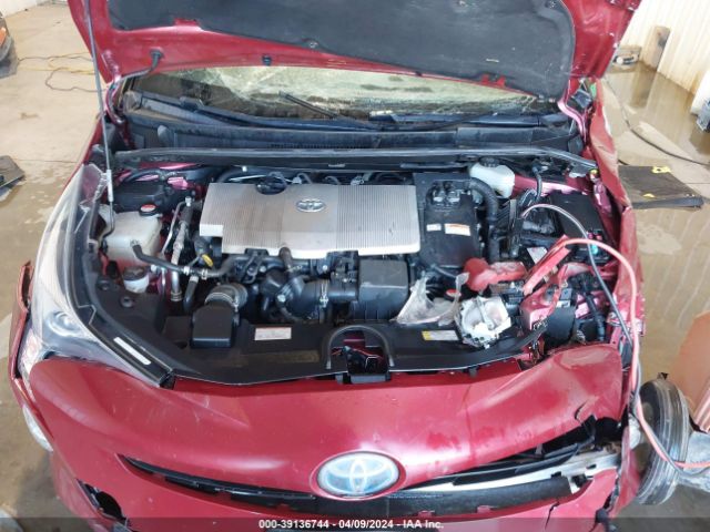 JTDKARFU9G3502048 Toyota Prius Three Touring