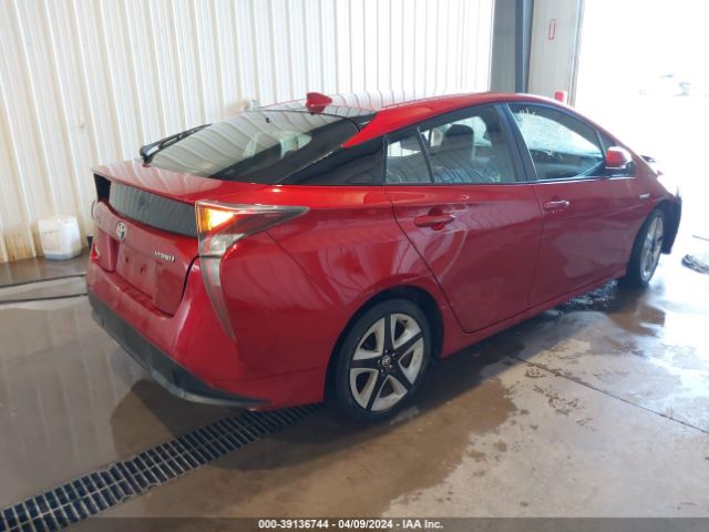 JTDKARFU9G3502048 Toyota Prius Three Touring