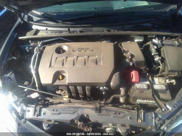 Toyota COROLLA LE 2018 5YFBURHE6JP848098 Image 10