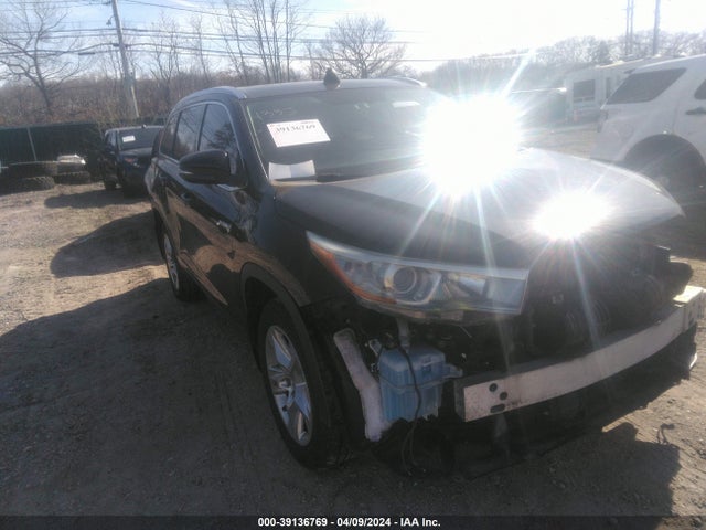 2015 5TDDCRFH7FS011349 main image