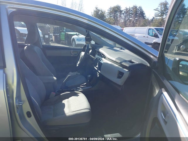 Toyota COROLLA LE 2016 5YFBURHE5GP384875 Image 5