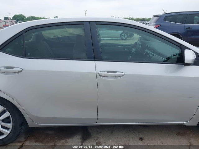 Toyota COROLLA LE 2016 5YFBURHE7GP498506 Image 13