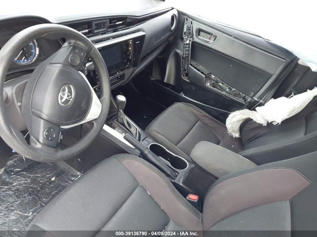Toyota COROLLA LE 2017 5YFBURHE4HP668130 Image 5