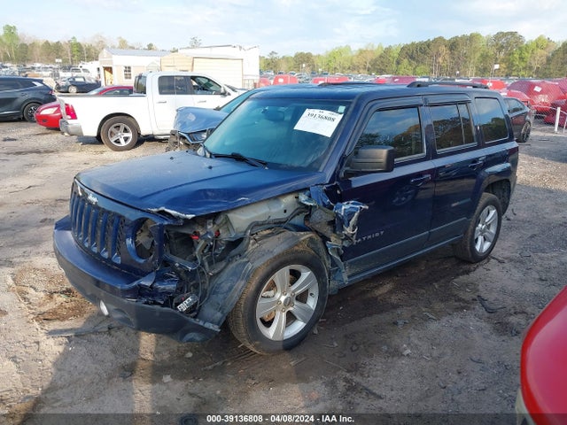 Jeep Patriot Latitude 2015 1C4NJPFB7FD377642 Image 2