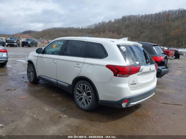 JA4AZ2A36HZ038090 Mitsubishi Outlander Es