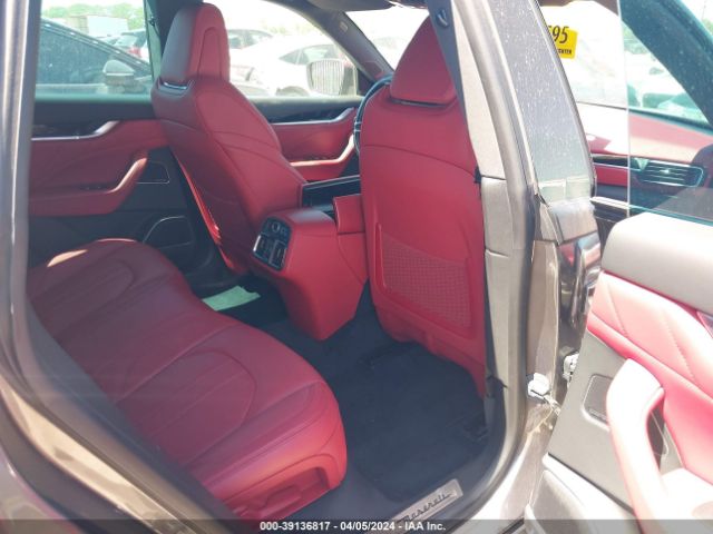 ZN661XUS1KX328032 Maserati Levante Gransport